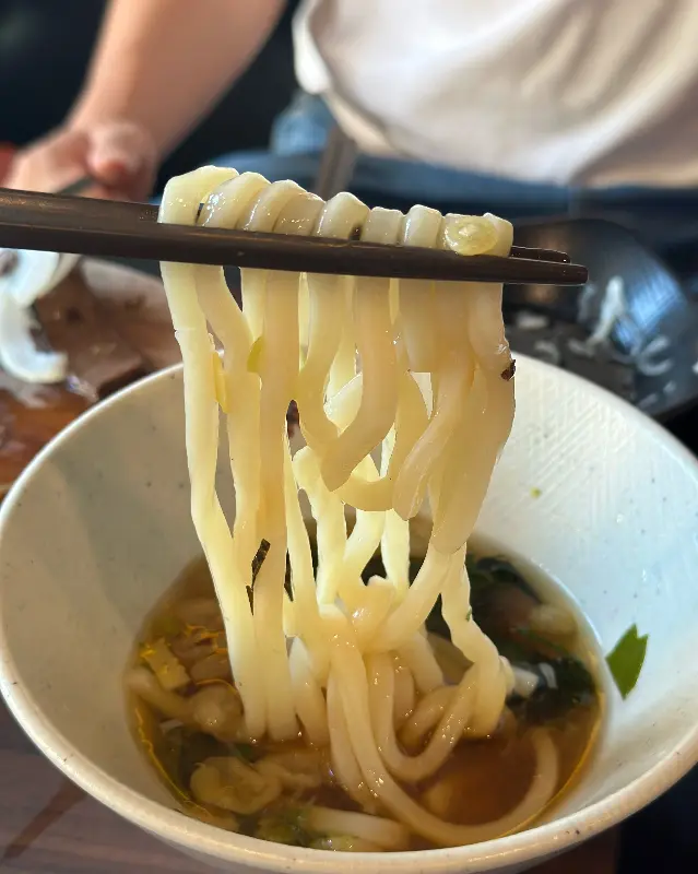 신선함이 살아있는 연어 초밥