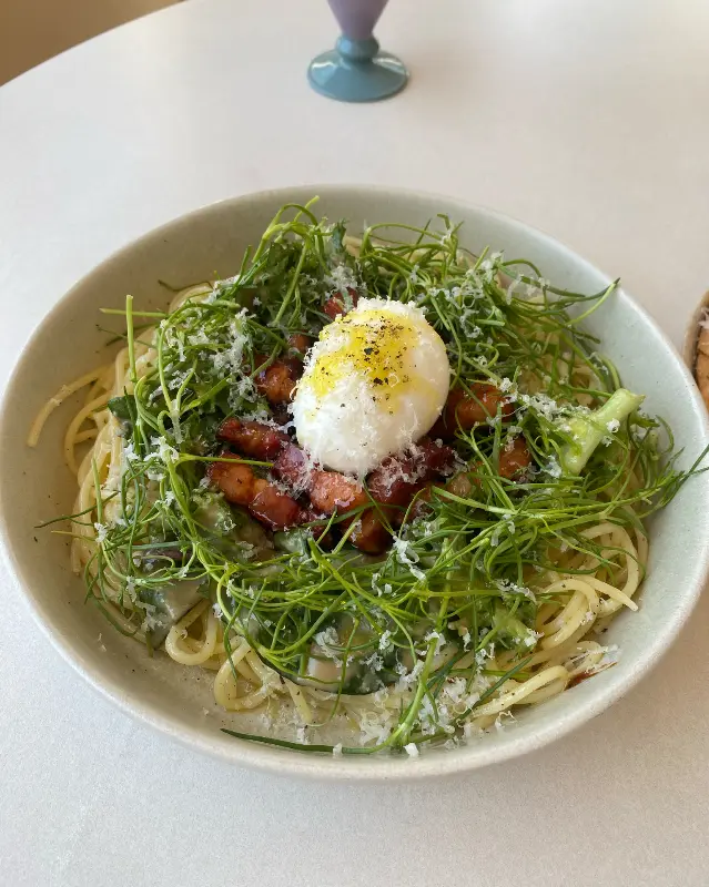 트리니티 샐러드 파스타