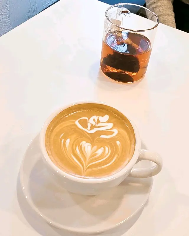 모코 카페 라떼 아트