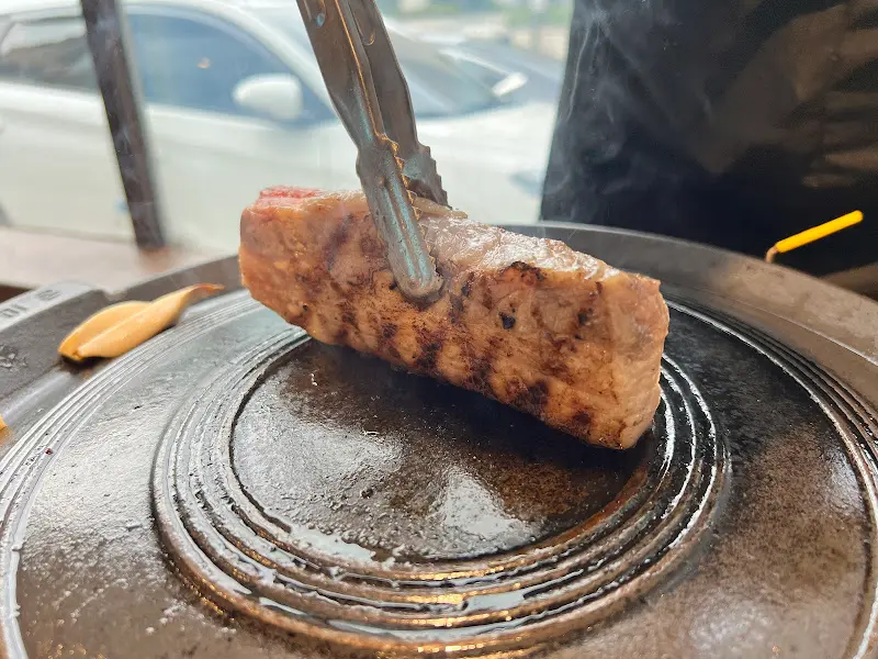 굽기 전 꽃갈비