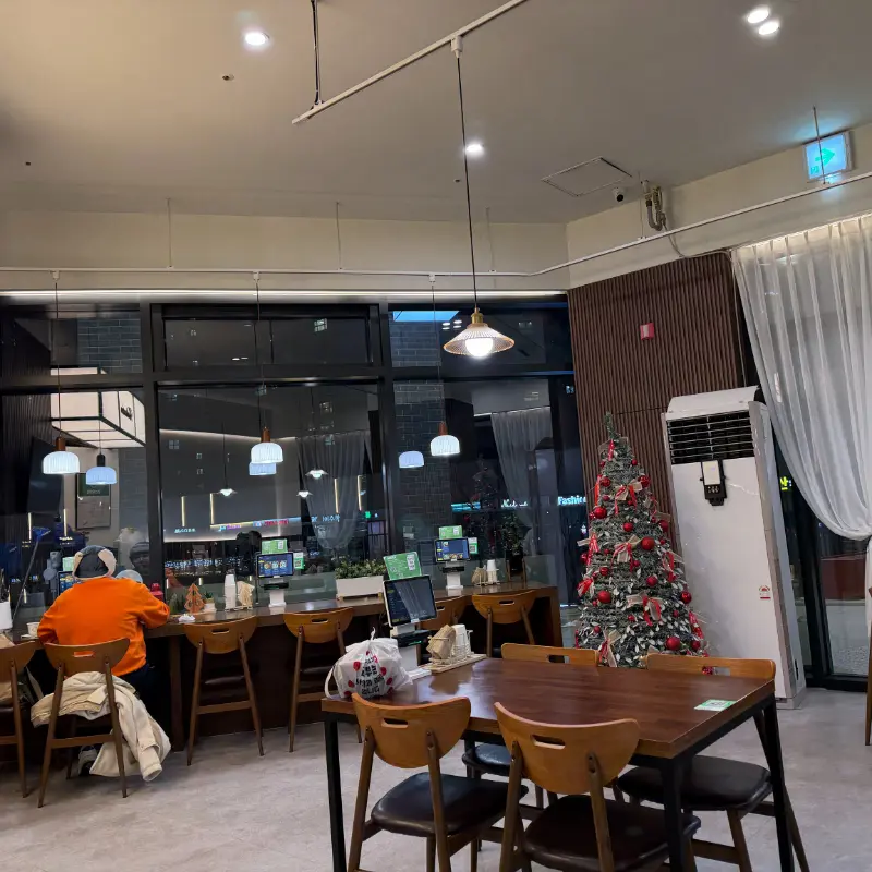 카츠린 매장 전경