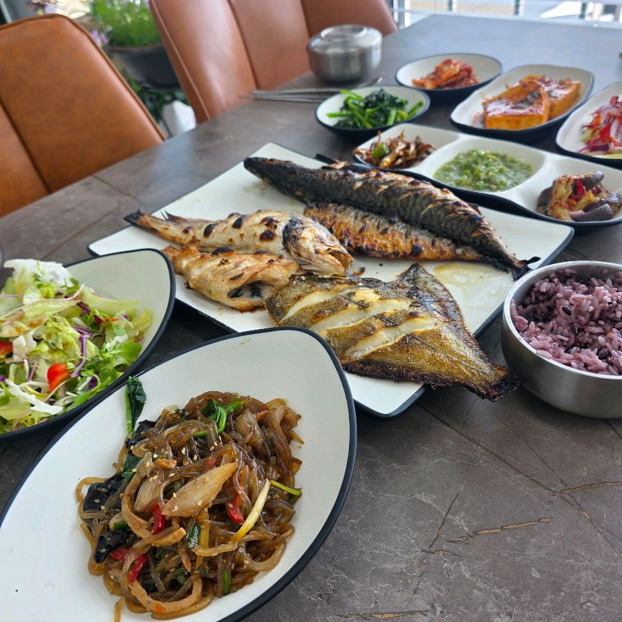 보해담 모듬 생선구이 한상차림