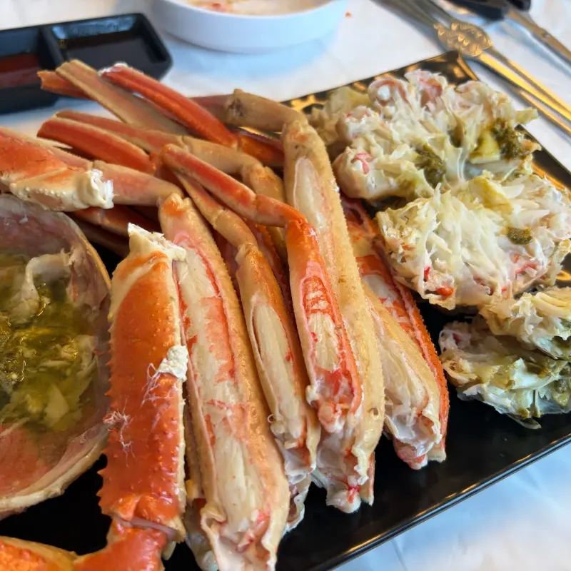 싱싱한 해산물 한 상차림