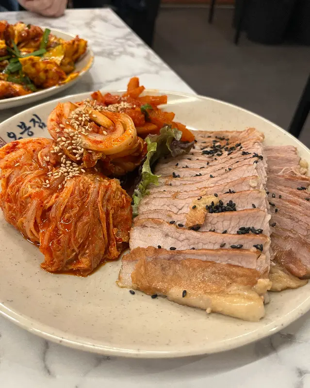 야들야들한 가브리살 보쌈