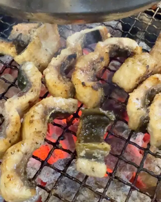 신선한 조개구이