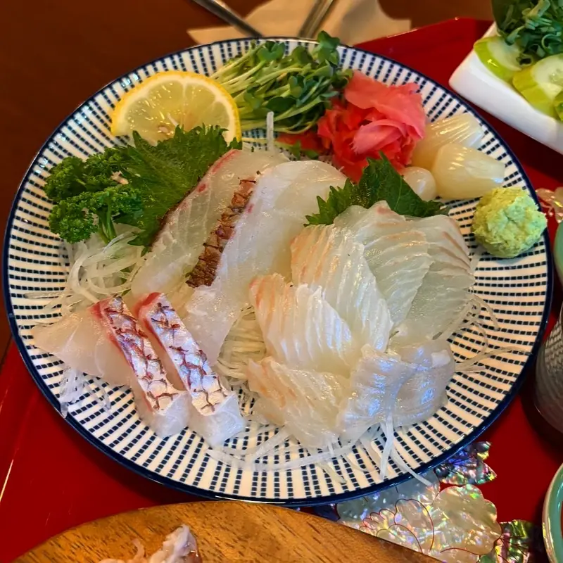 신선함이 느껴지는 숙성회