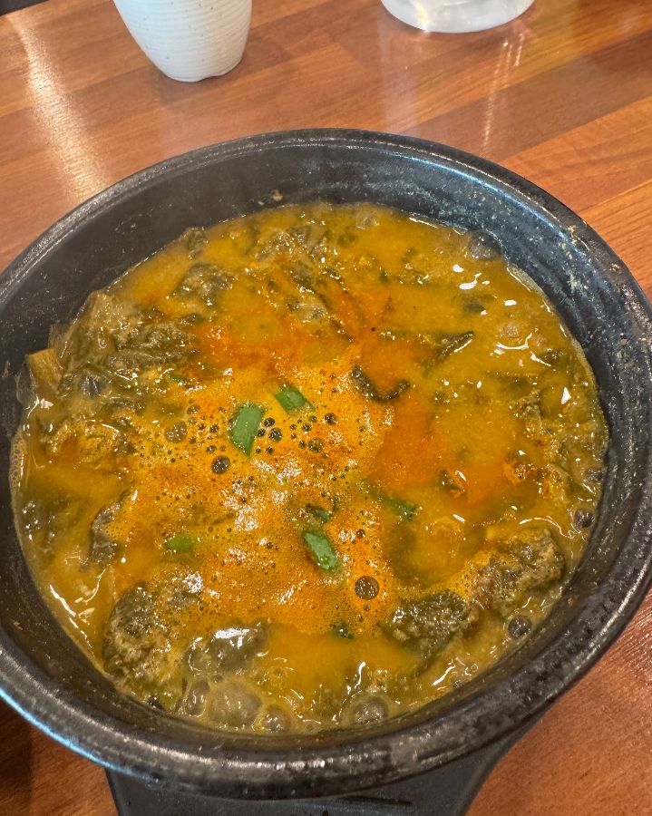 보글보글 끓는 추어탕