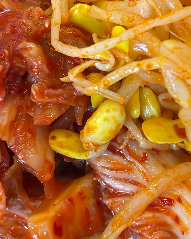 맛깔스러운 밑반찬