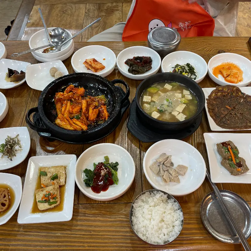 상다리 부러지는 한 상