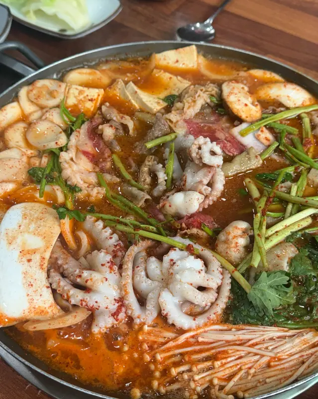 차돌, 낙지, 곱창의 조화