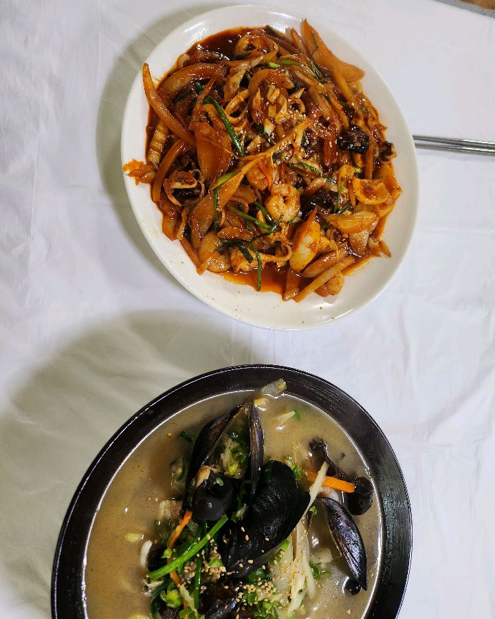 대호반점 짬뽕과 야끼우동