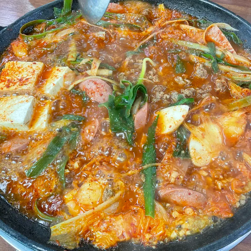 식사 후 커피 한 잔