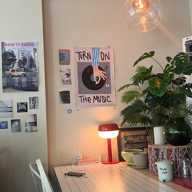 카페 내부 소품