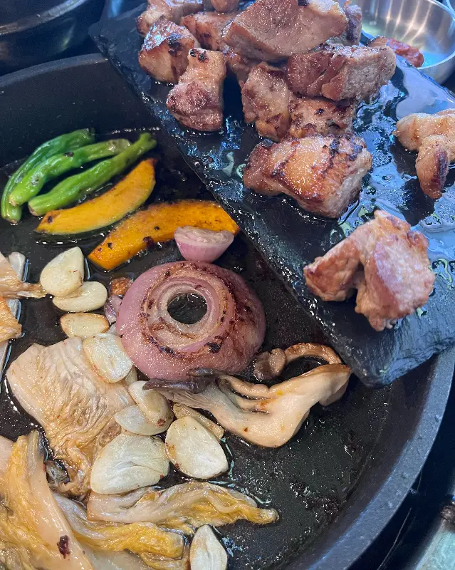 육즙이 풍부한 돼지고기