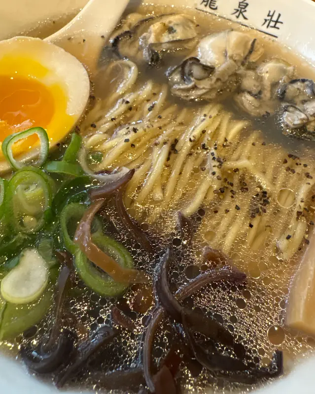 류센소 굴 라멘