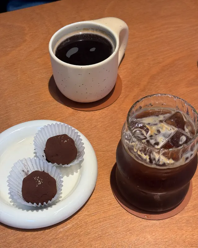 아메리카노와 초콜릿