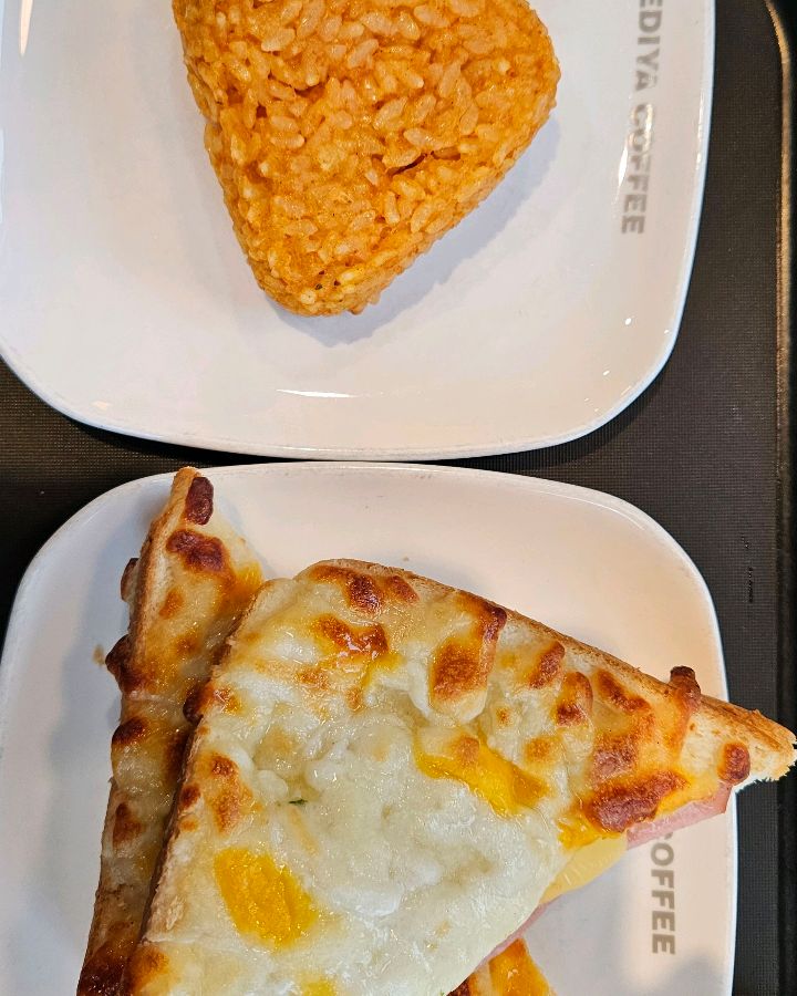 크로크무슈와 로제 주먹밥