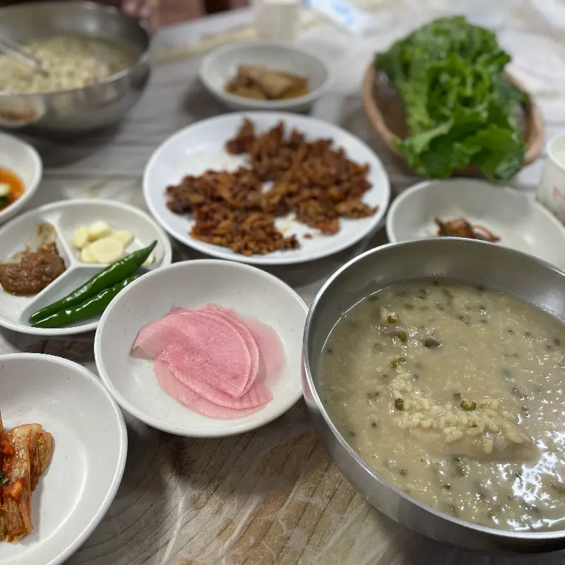 푸짐한 한 상 차림