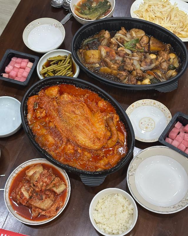 두찜 한 상 차림