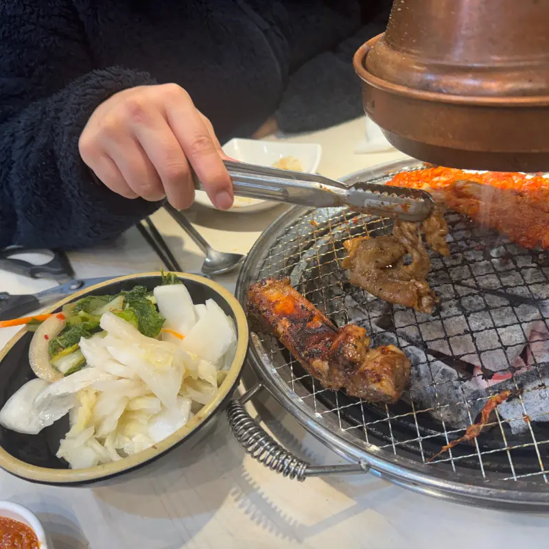 맛있게 구워진 갈비