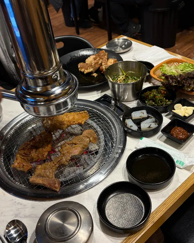 깔끔한 테이블 세팅