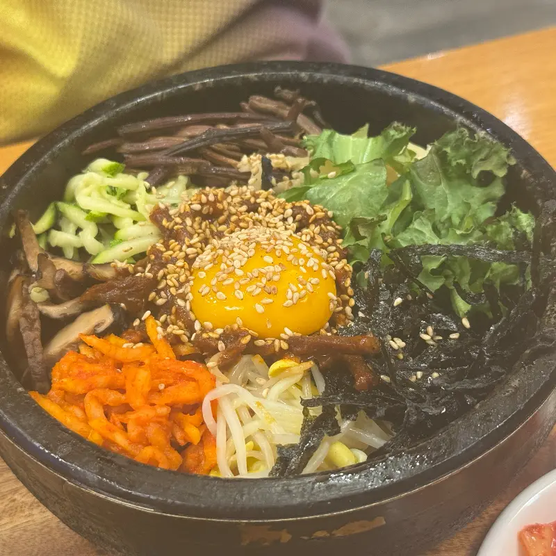 돌솥비빔밥