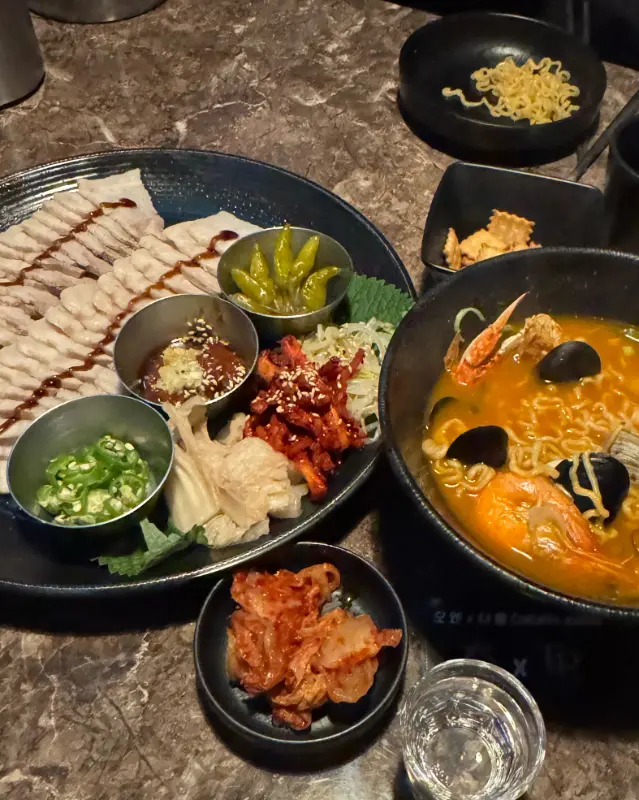 수육과 짬뽕