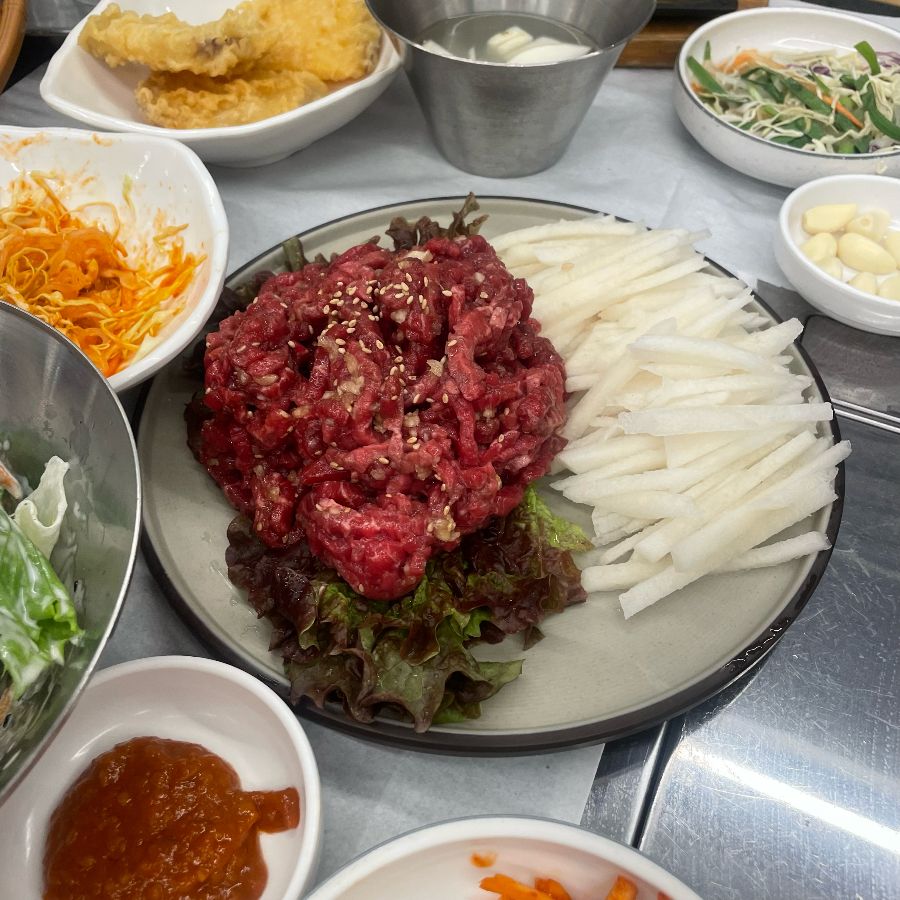 푸짐한 한 상 차림