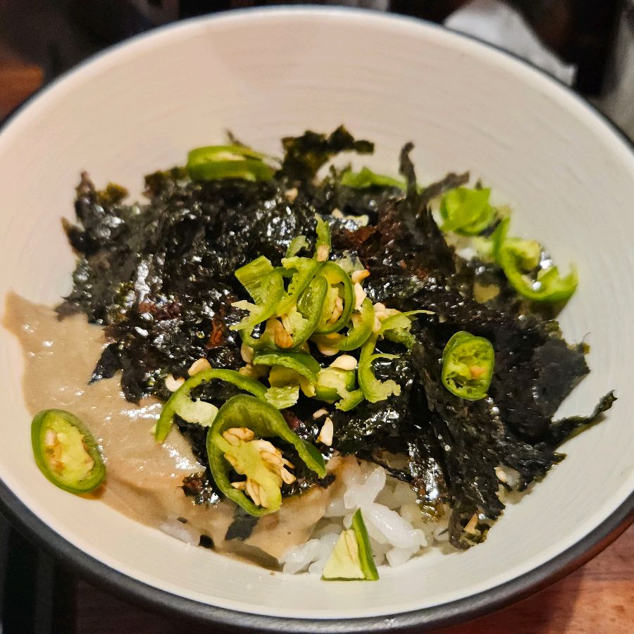 게딱지 비빔밥 클로즈업