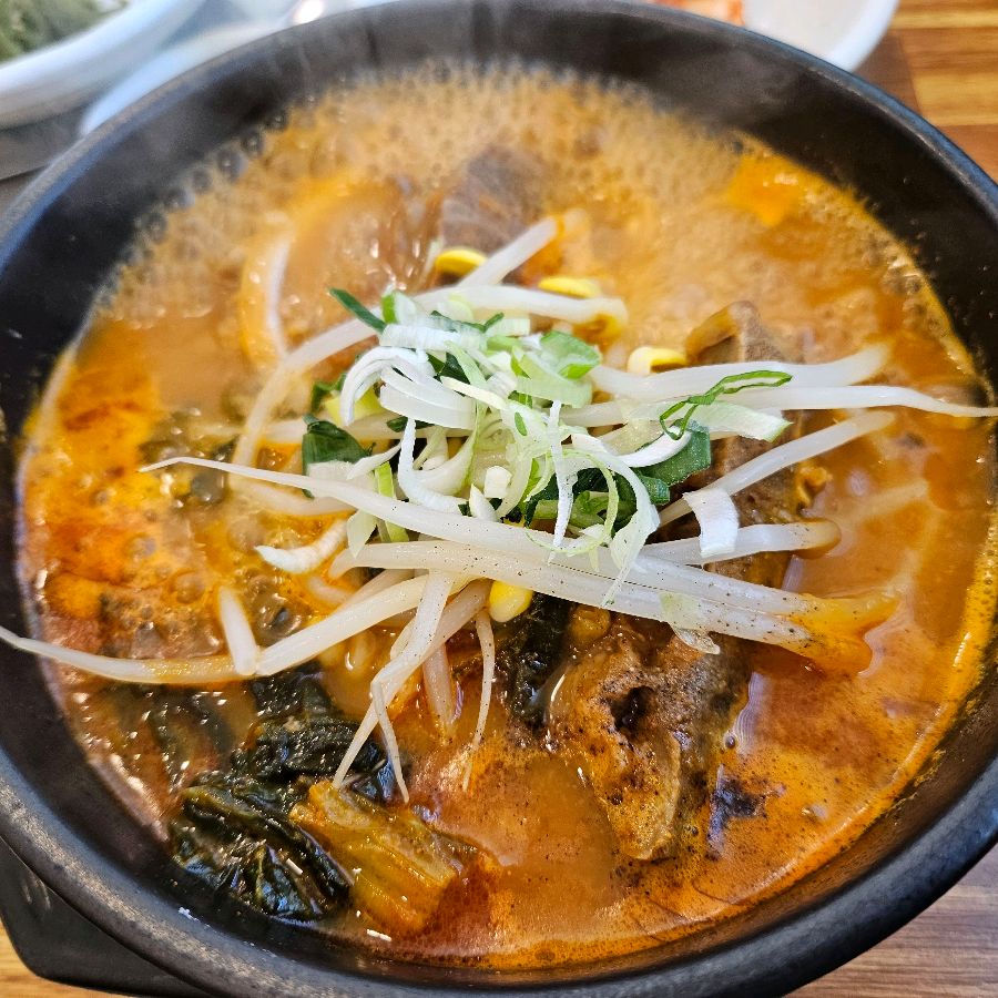 운천식당 뼈해장국