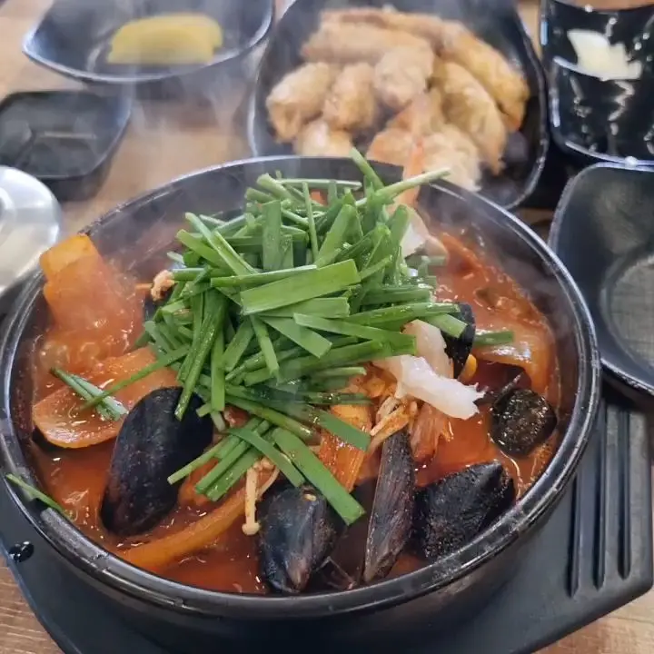 뚝배기 짬뽕