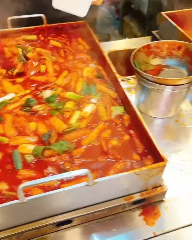 매콤달콤한 떡볶이의 자태