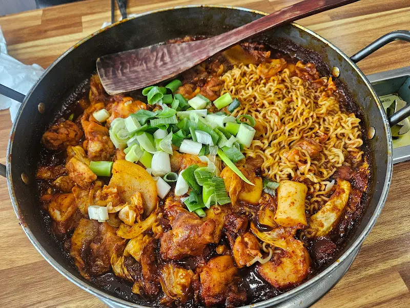 닭갈비 완성 샷