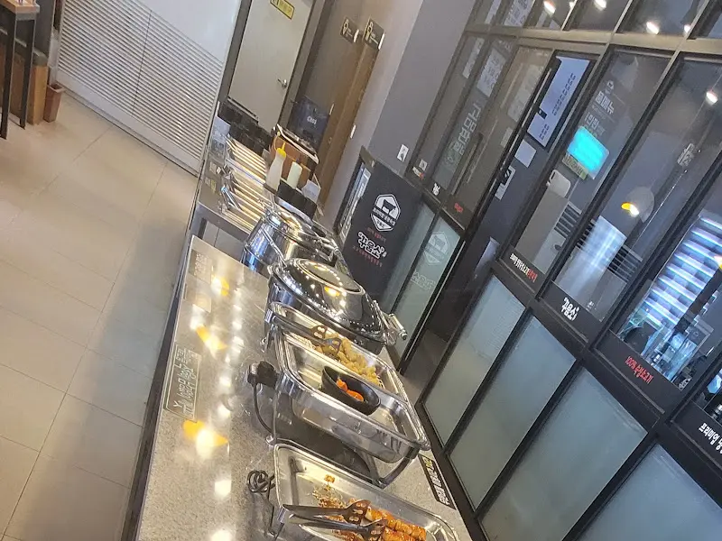 샐러드바 모습