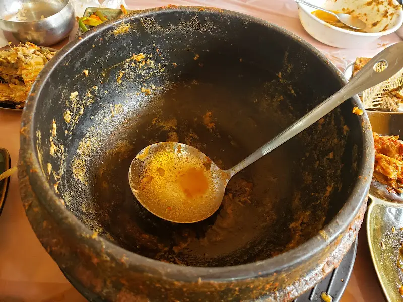 또 다른 각도에서 바라본 청솔의 외관