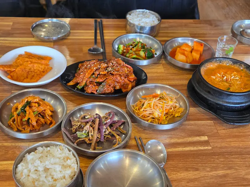 사시미 한 상 차림