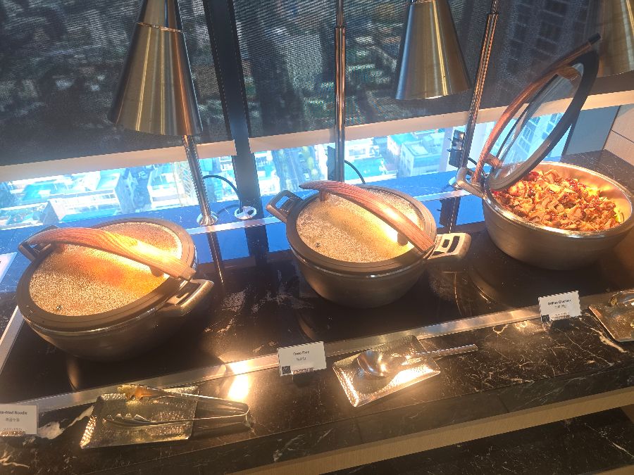 다양한 볶음 요리