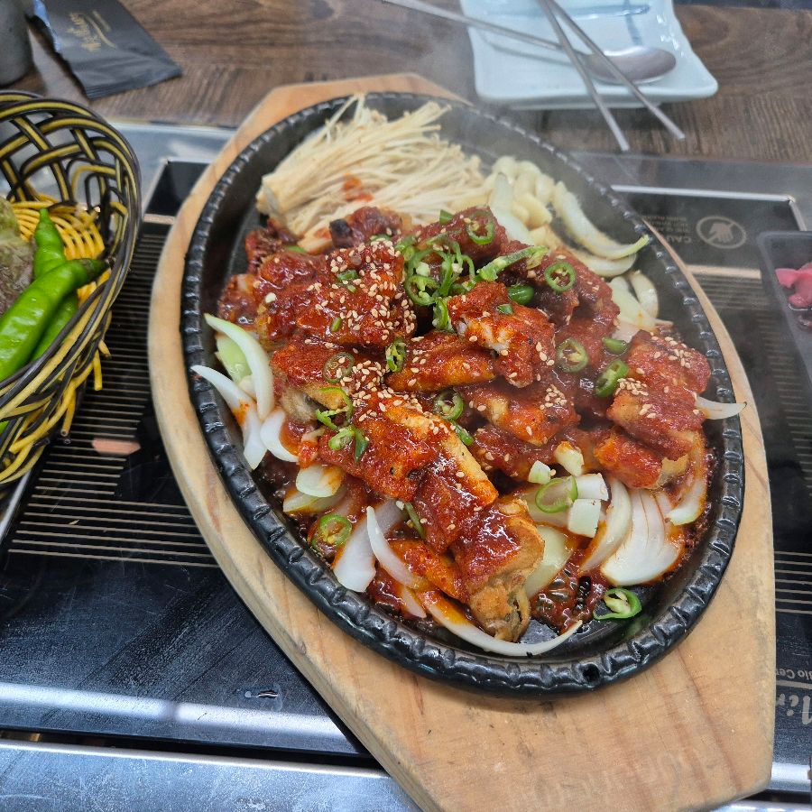 매콤달콤한 양념장어구이