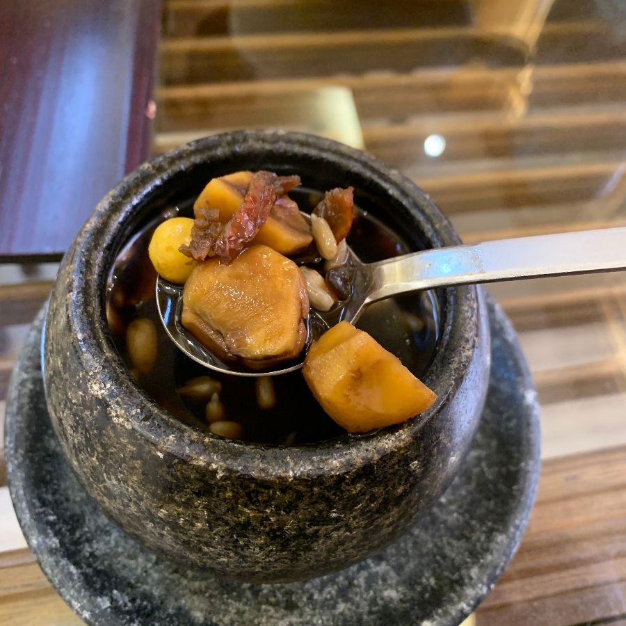 따뜻함이 오래 유지되는 곱돌 쌍화차