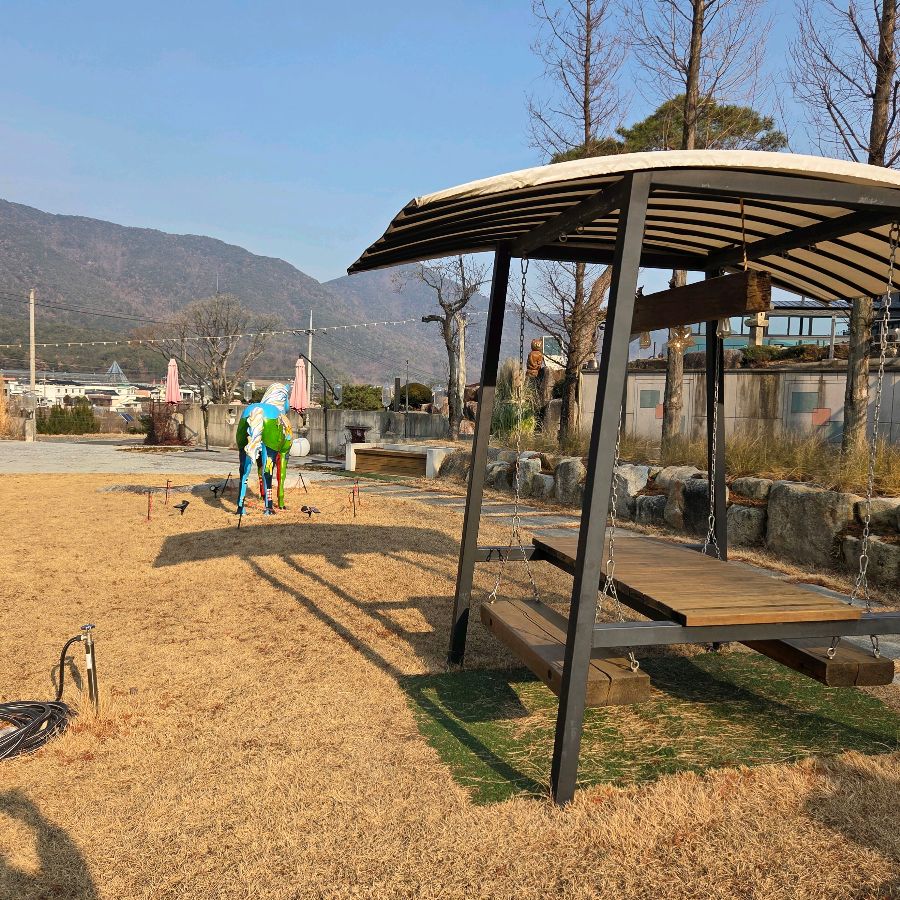 애플트리 야외 공간