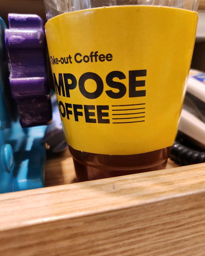컴포즈커피 테이크 아웃 컵