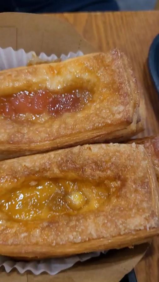 윤기가 흐르는 먹음직스러운 후렌치 파이