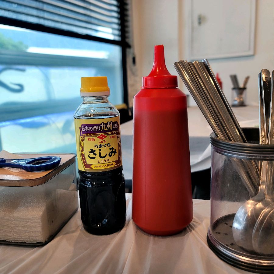 테이블 기본 세팅