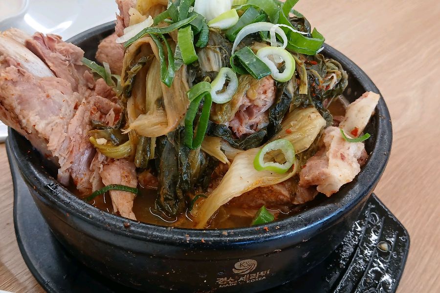 나노감자탕 뼈해장국의 뼈