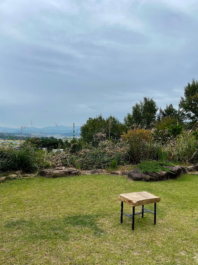 매월당 뒤뜰, 자연 속에서 차를 즐길 수 있는 공간