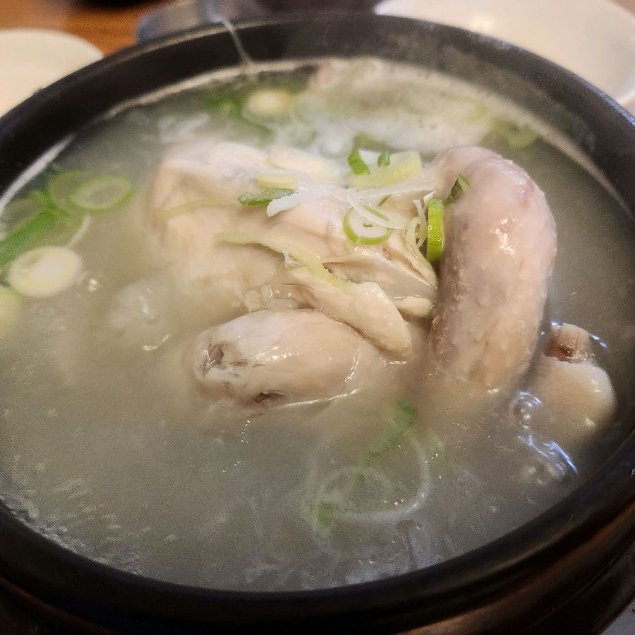 장안삼계탕 메인 메뉴 삼계탕