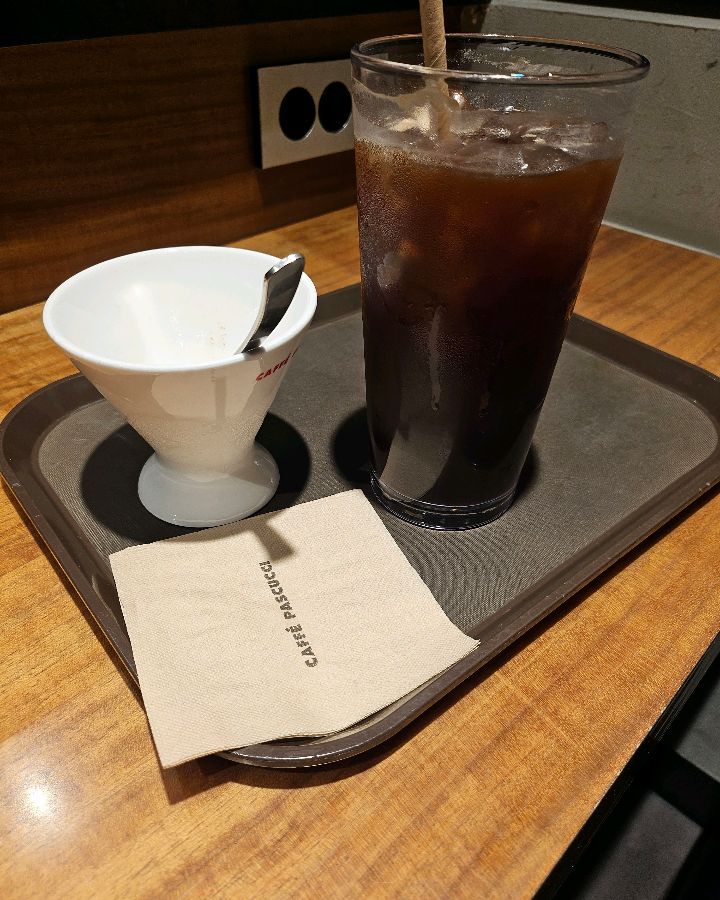 젤라또와 아이스 아메리카노