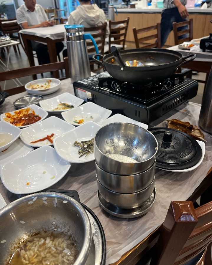 식사를 마친 테이블