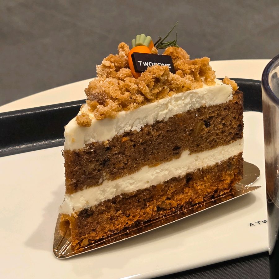 투썸플레이스의 인기 메뉴, 당근 케이크