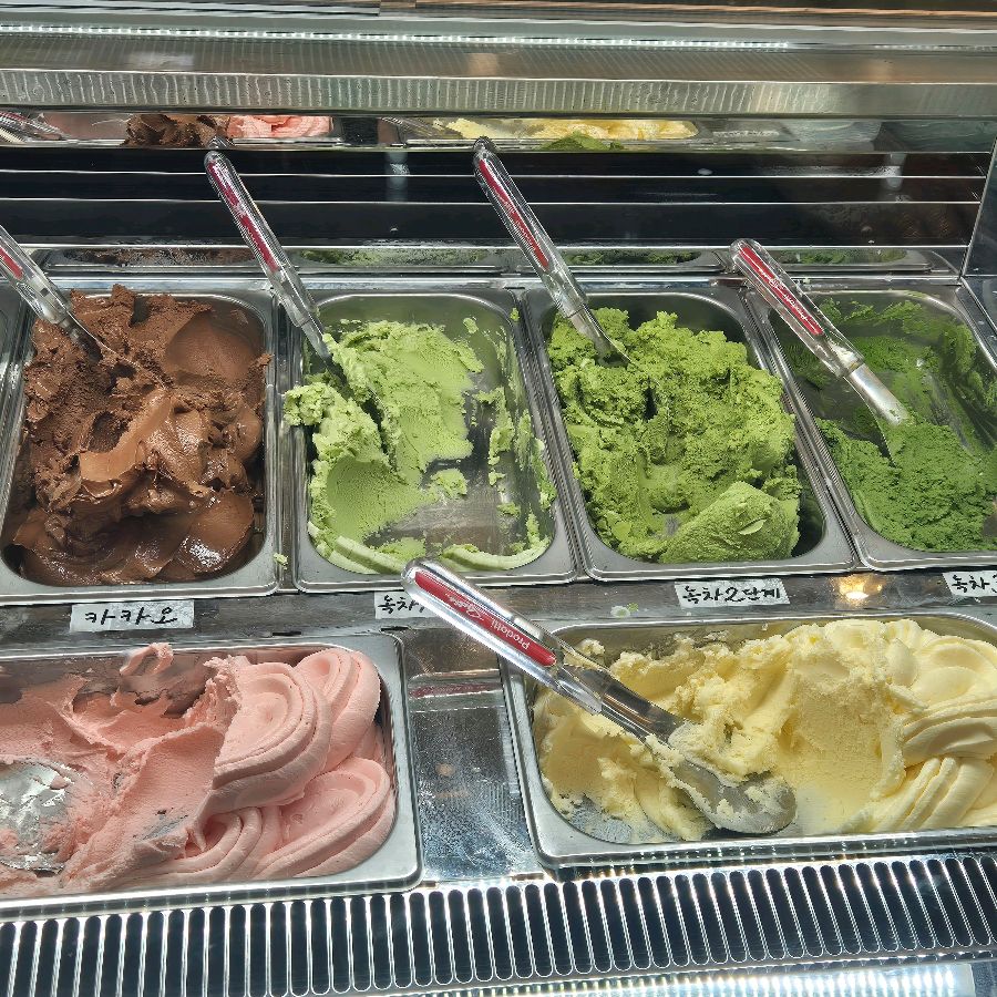 다양한 맛의 젤라또